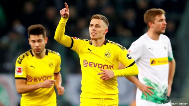 Soi kèo bóng đá 88FUN trận Borussia Dortmund vs Schalke 04, 21h30 – 14/03/2020