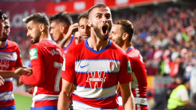 Soi kèo bóng đá 88FUN trận Granada vs Getafe, 00h30 – 16/3/2020