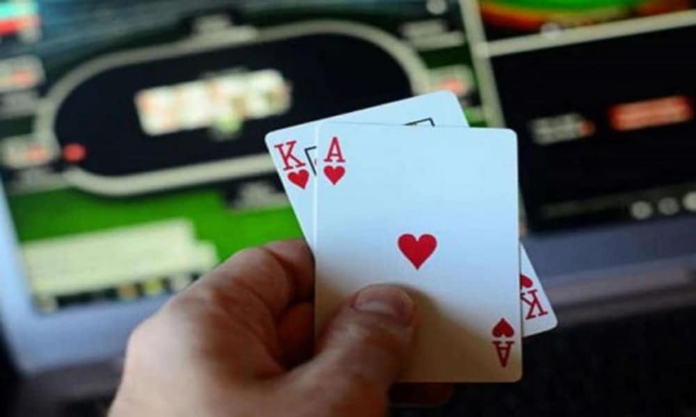 Người mới chơi bắt đầu Poker online như thế nào?