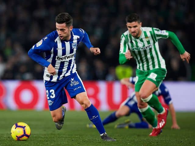 Soi kèo bóng đá 88FUN trận Alaves vs Betis, 2:00 - 15/9/2020