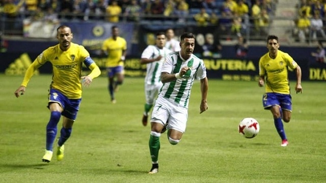 Soi kèo bóng đá 88FUN trận Cadiz vs Real Betis, 22:15 – 28/02/2021