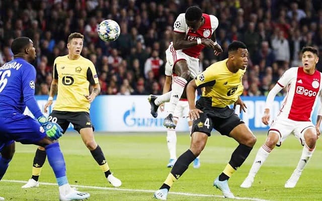 Soi kèo bóng đá 88FUN trận Ajax vs Lille, 0:55 – 26/02/2021