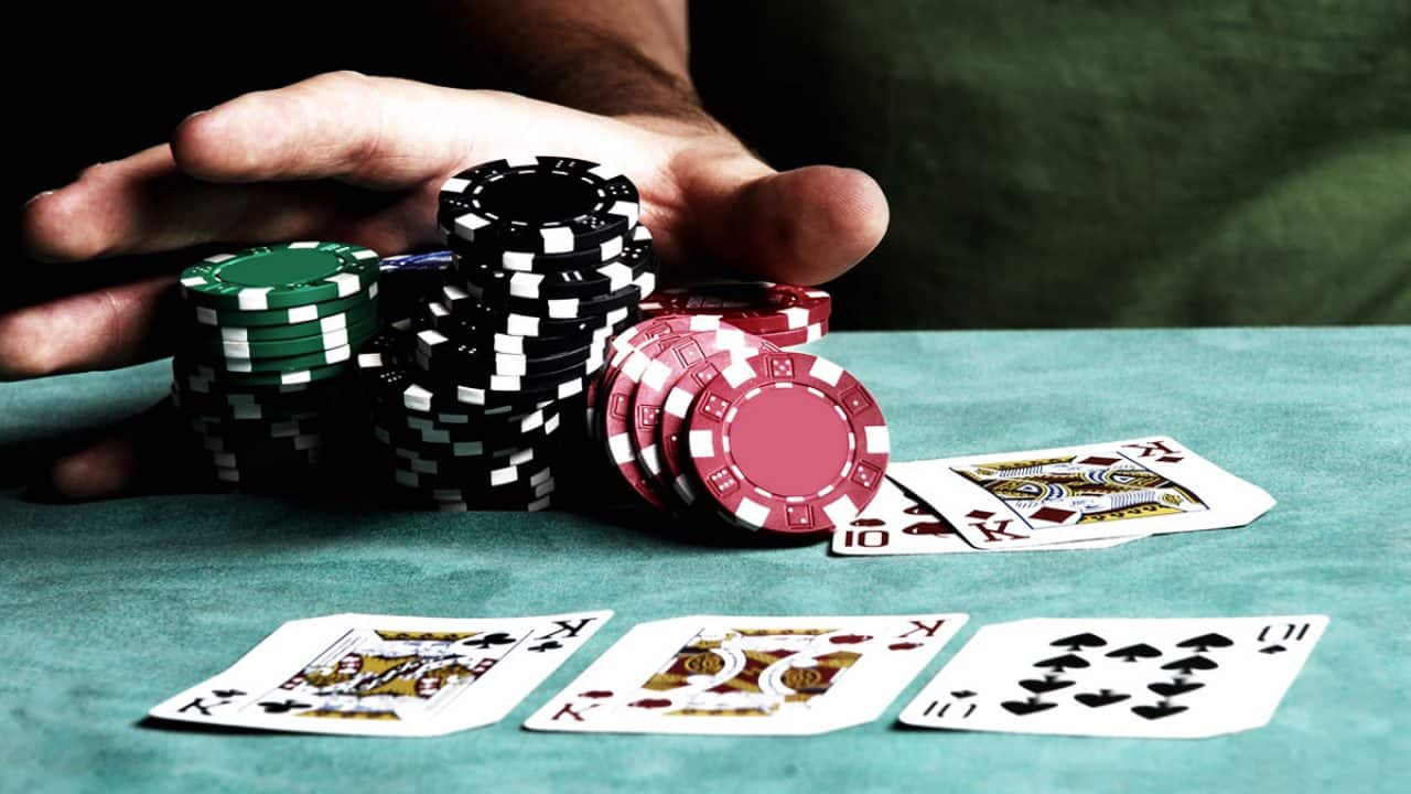 Phong cách quản lý tiền của người chơi Poker từng trải