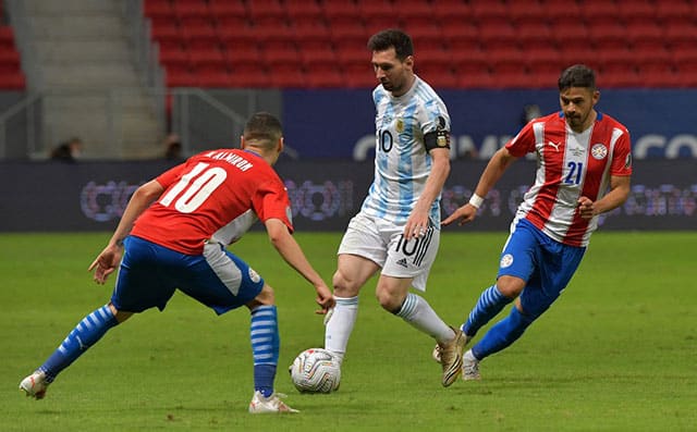 soi keo bong da tran paraguay vs argentina ngay 8/10/2021