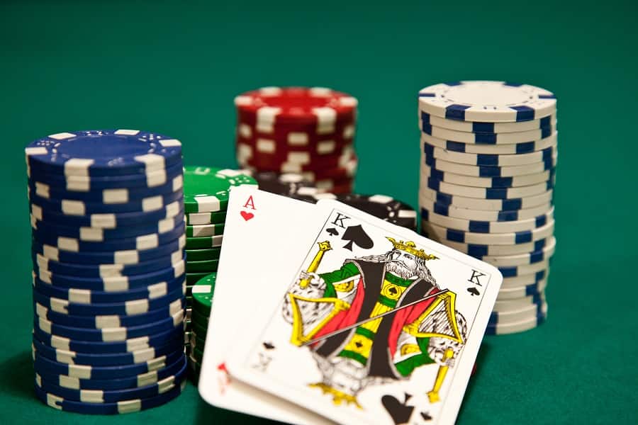 Để thắng và kiếm tiền của nhà cái trong Blackjack cần chơi với 2 kỹ thuật này