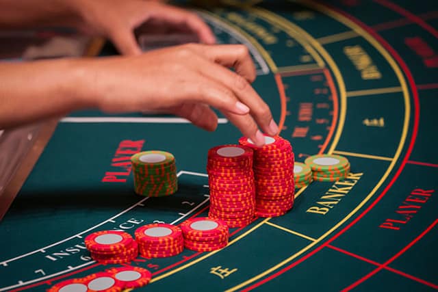 Tìm hiểu về những bí quyết giúp bạn chơi Baccarat không bị thua chóng vánh